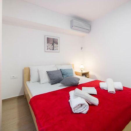 Apartments Relax Baška Voda Eksteriør bilde