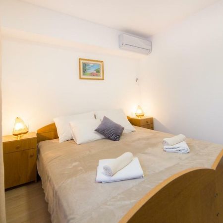 Apartments Relax Baška Voda Eksteriør bilde