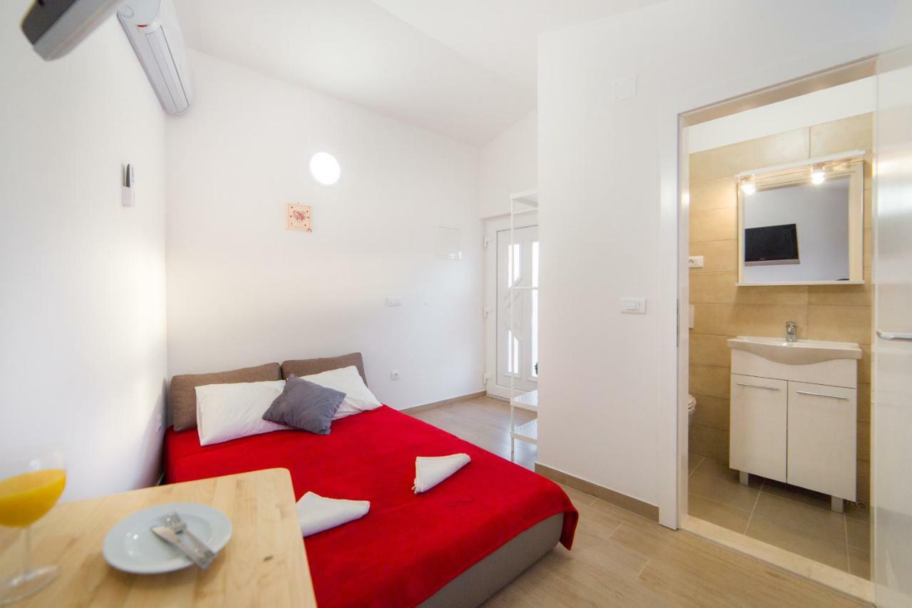 Apartments Relax Baška Voda Eksteriør bilde