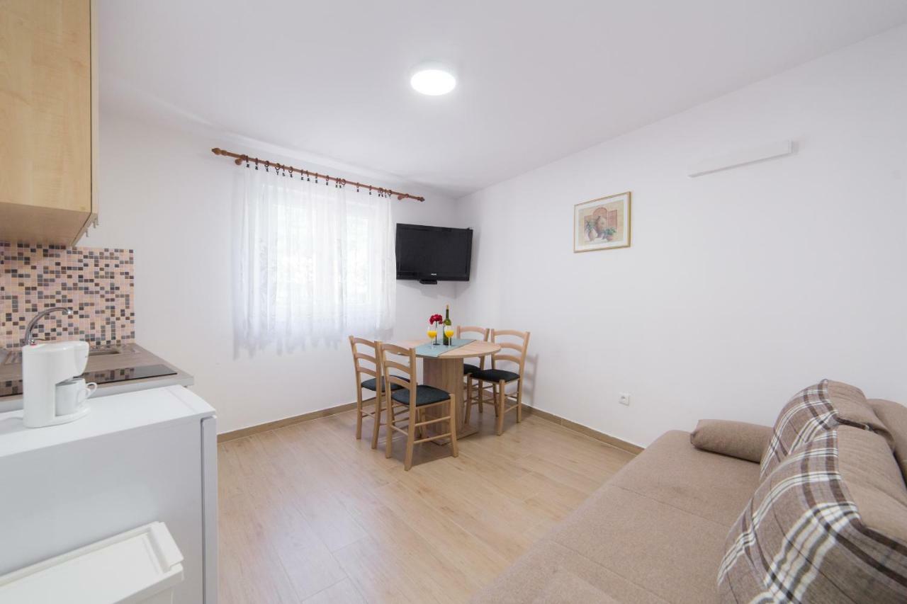 Apartments Relax Baška Voda Eksteriør bilde