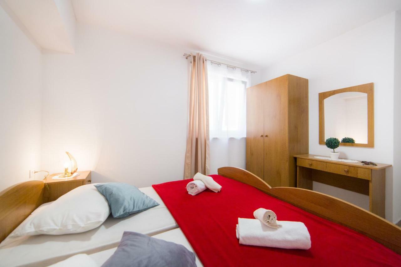 Apartments Relax Baška Voda Eksteriør bilde