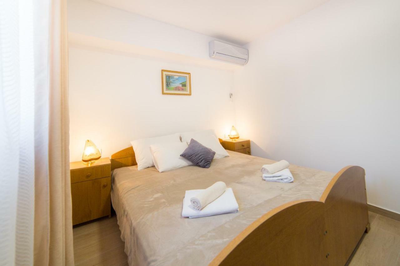 Apartments Relax Baška Voda Eksteriør bilde