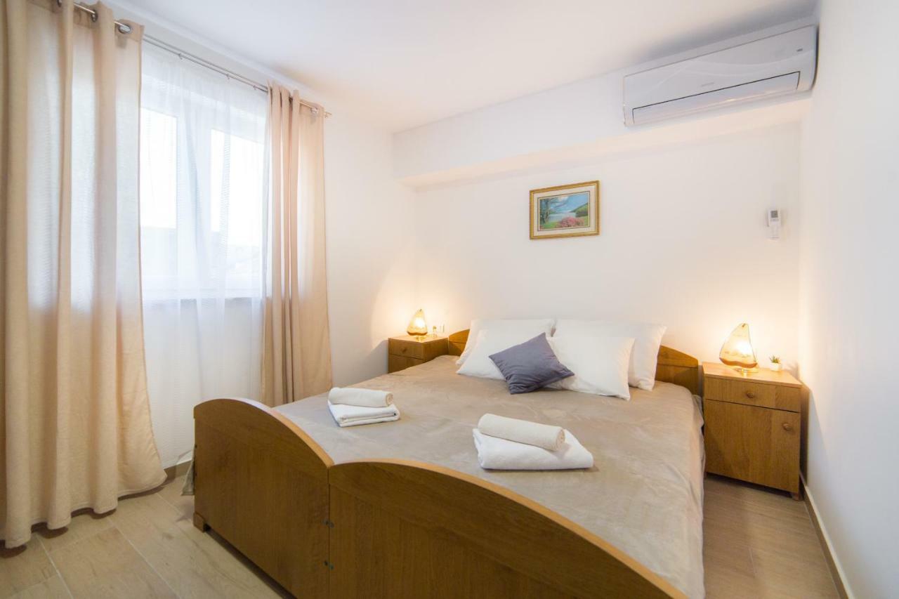 Apartments Relax Baška Voda Eksteriør bilde